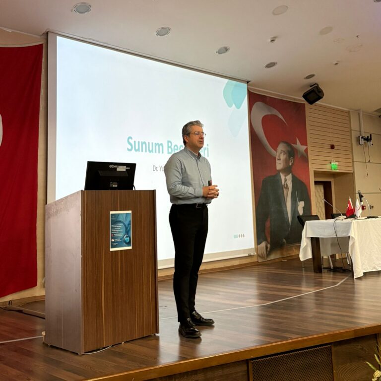 Doç. Dr. Yusuf Ali Altuncı İzmir Kâtip Çelebi Üniversitesi Sürekli Tıp Eğitimi Kurulu’ndaydı